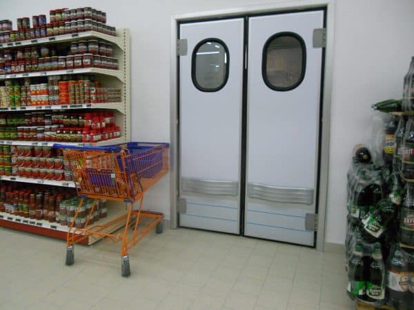 Uși frigorifice flip-flap